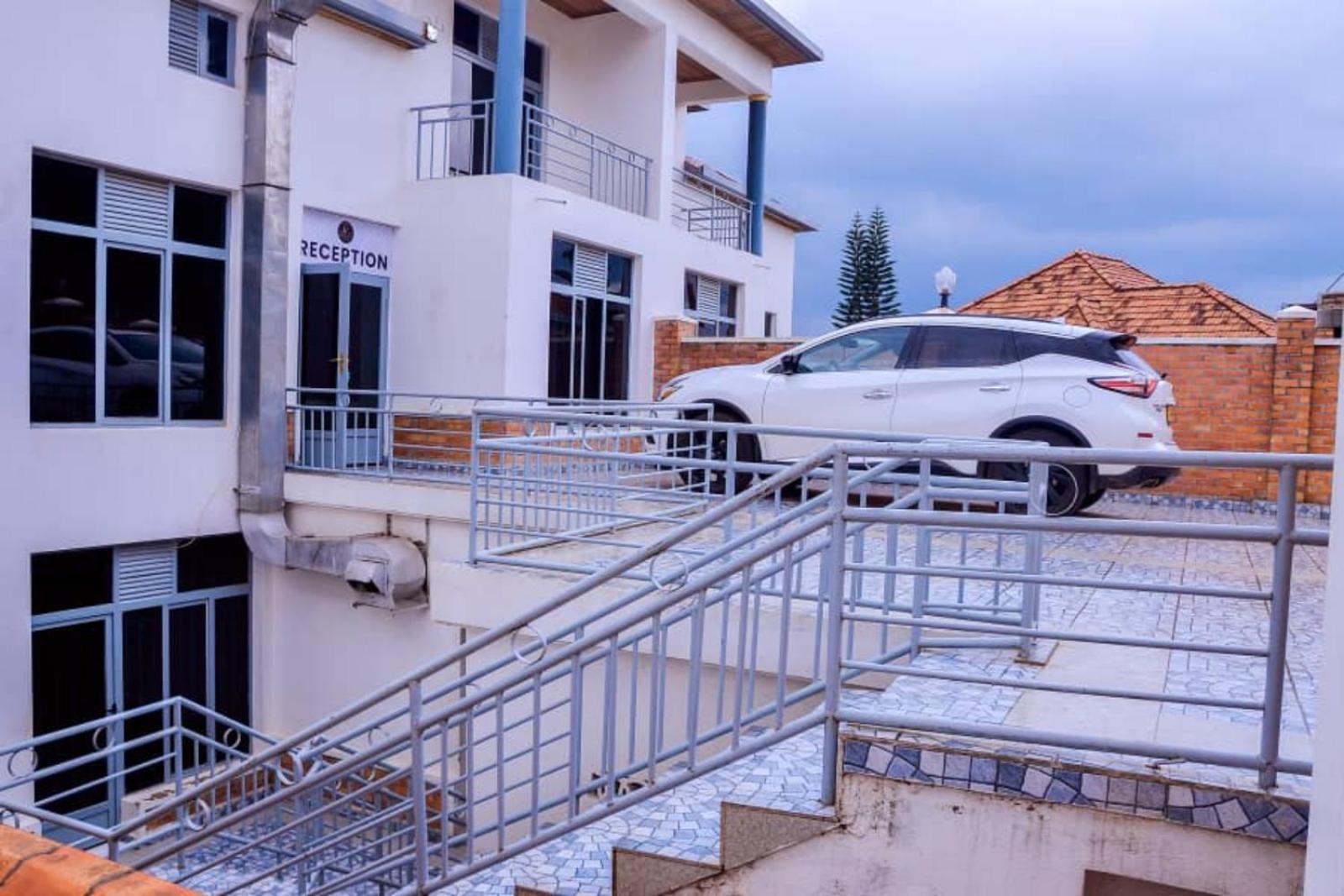 The Keza Hotel And Apartments Kigali Exterior foto